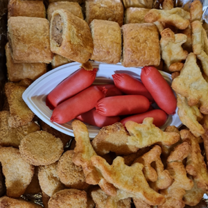 Hot food platter at Flipz Academy Gold Coast birthday party