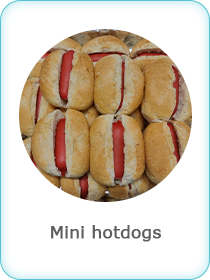 Mini hotdogs at Flipz Academy Gold Coast birthday party